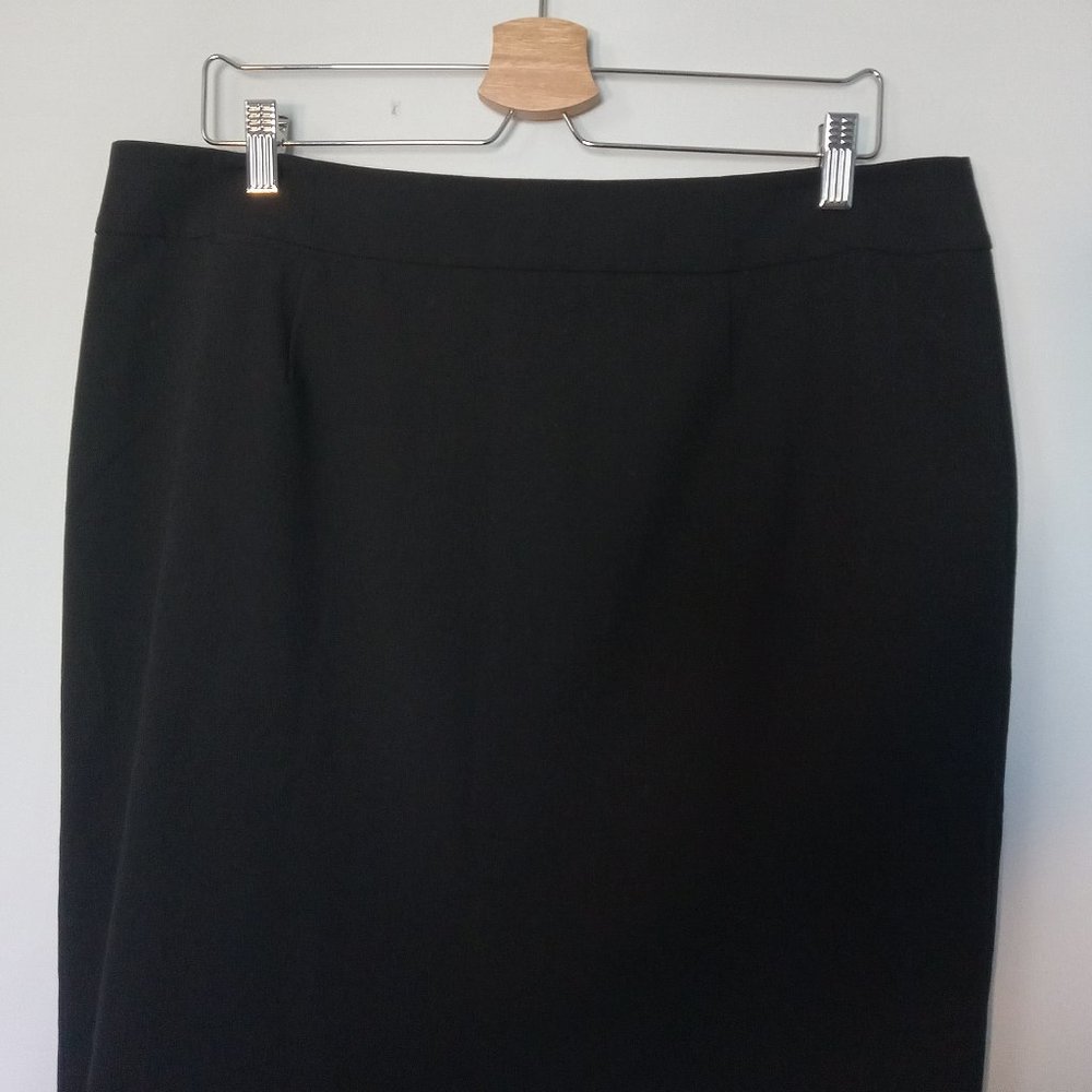 CALVIN KLEIN | Black Pencil Skirt